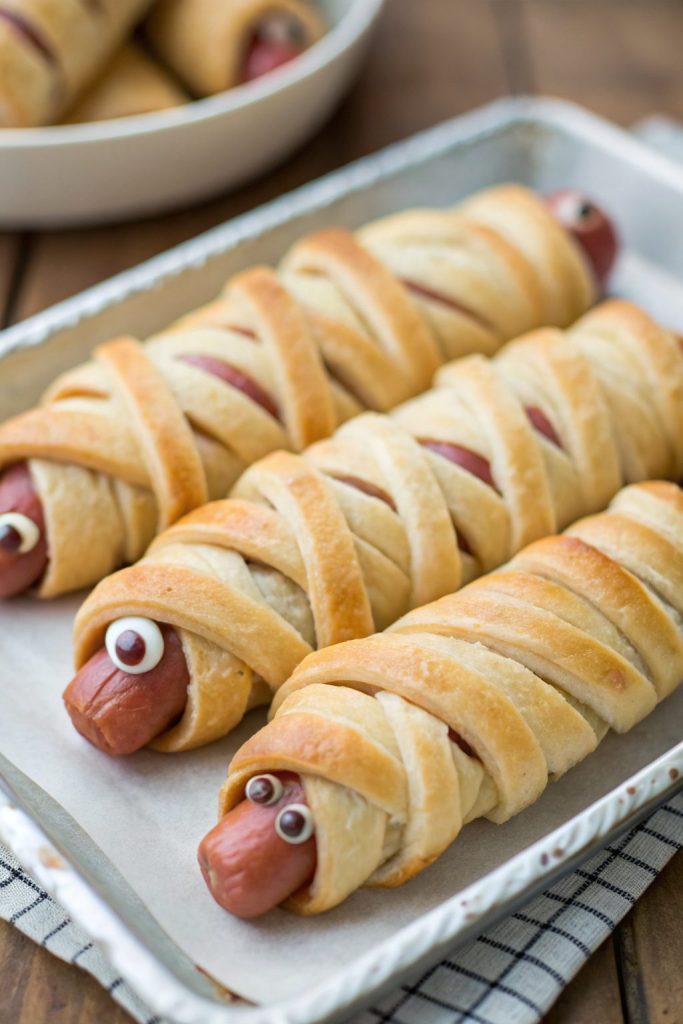 Easy Mummy Hot Dogs Recipe